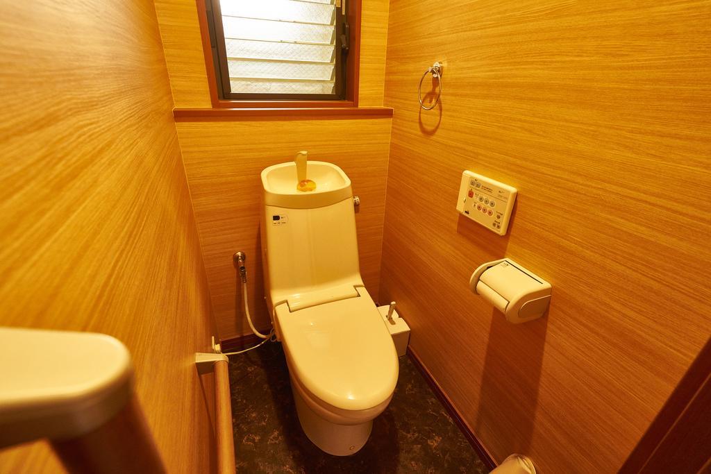 Guesthouse Nijo Fukuro-Tei Kyōto Esterno foto